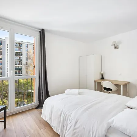 Apartament Chic Apart With Parking *