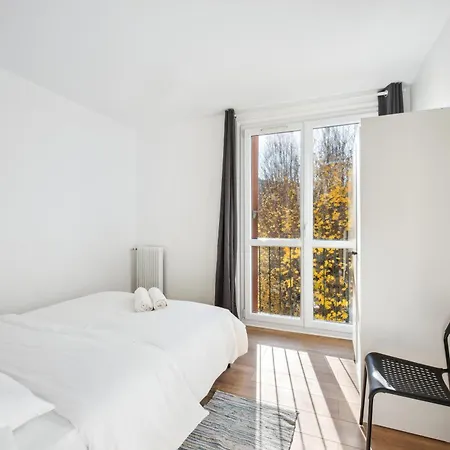Chic Apart With Parking Apartament